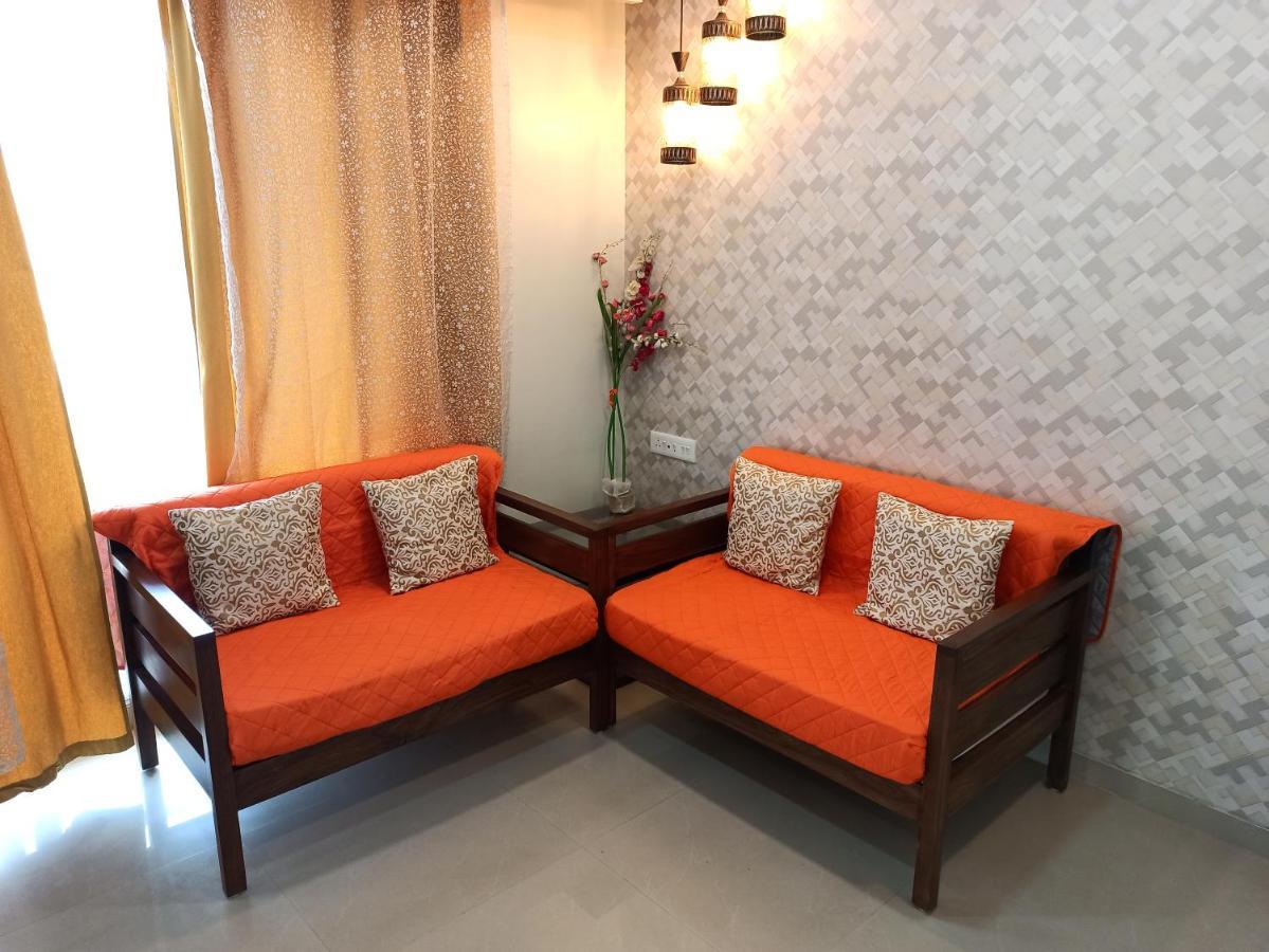 Parishreya Holiday Home 로나발라 외부 사진