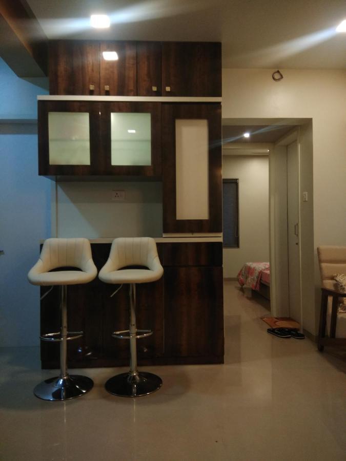 Parishreya Holiday Home 로나발라 외부 사진