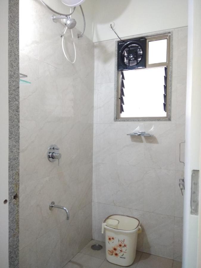 Parishreya Holiday Home 로나발라 외부 사진