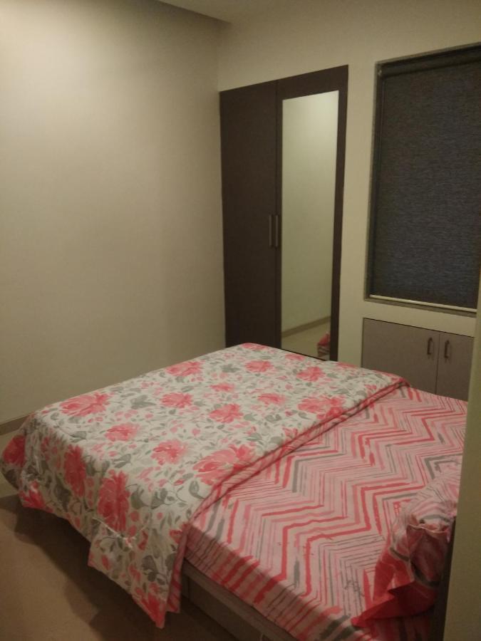 Parishreya Holiday Home 로나발라 외부 사진